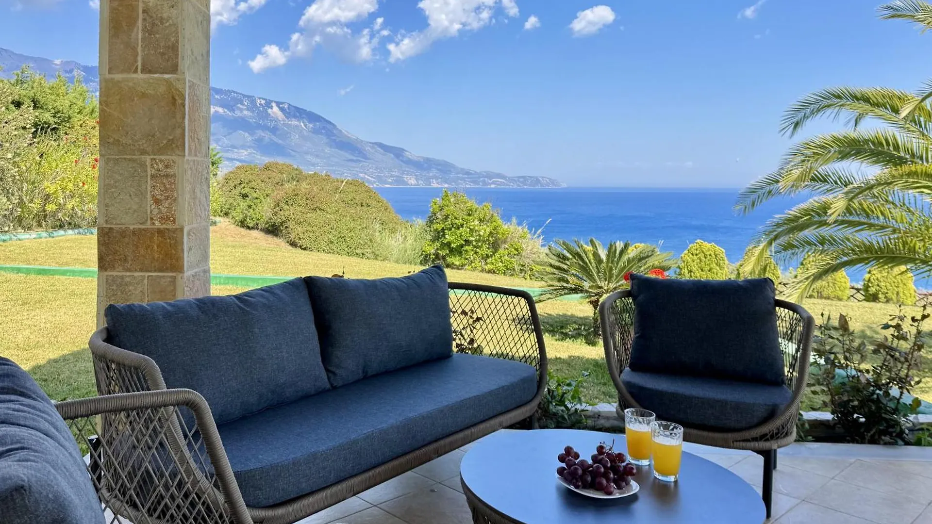 Villa Dimitra Trapezaki